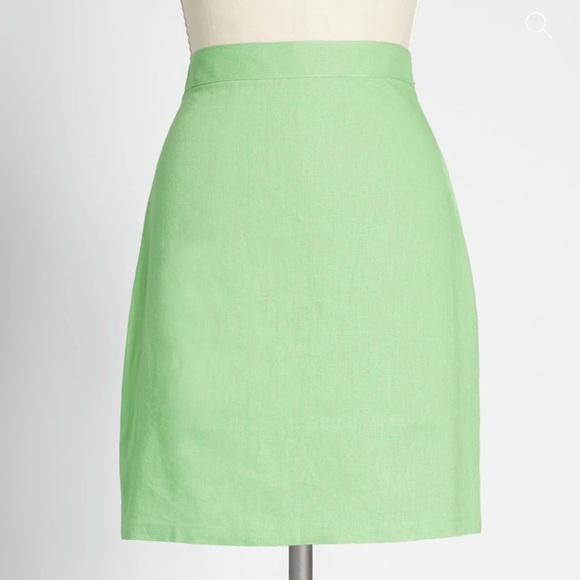 NWT ModCloth Mini Skirt - Picture 1 of 4
